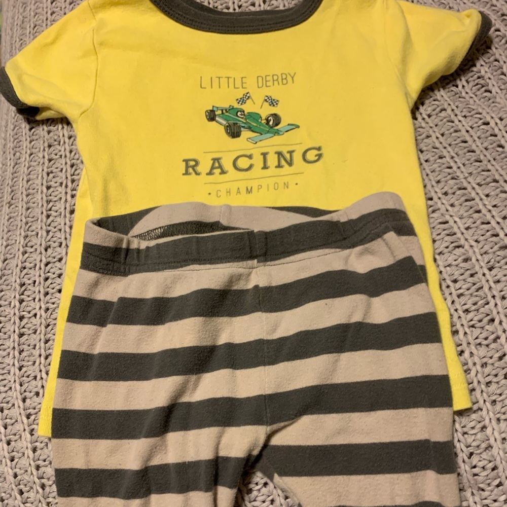 Two pairs of Carter’s boys jammies.